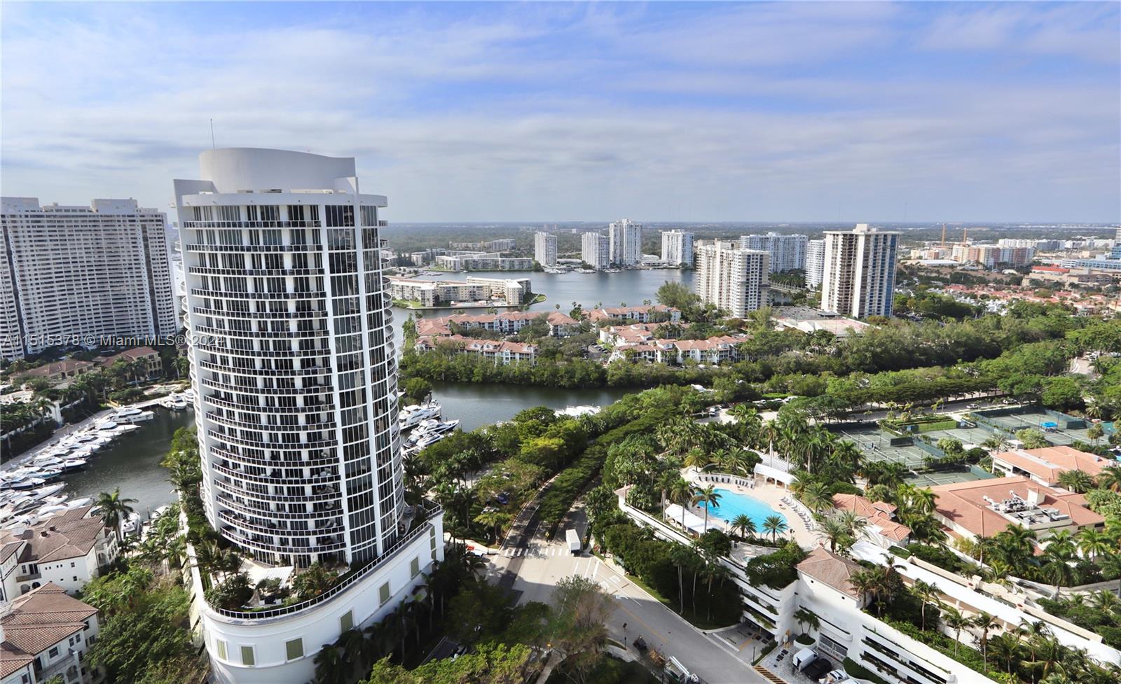 4000 Island Blvd, Aventura, FL, 33160 United States, 2 Bedrooms Bedrooms, ,2 BathroomsBathrooms,Residential,For Sale,Island Blvd,A11515378