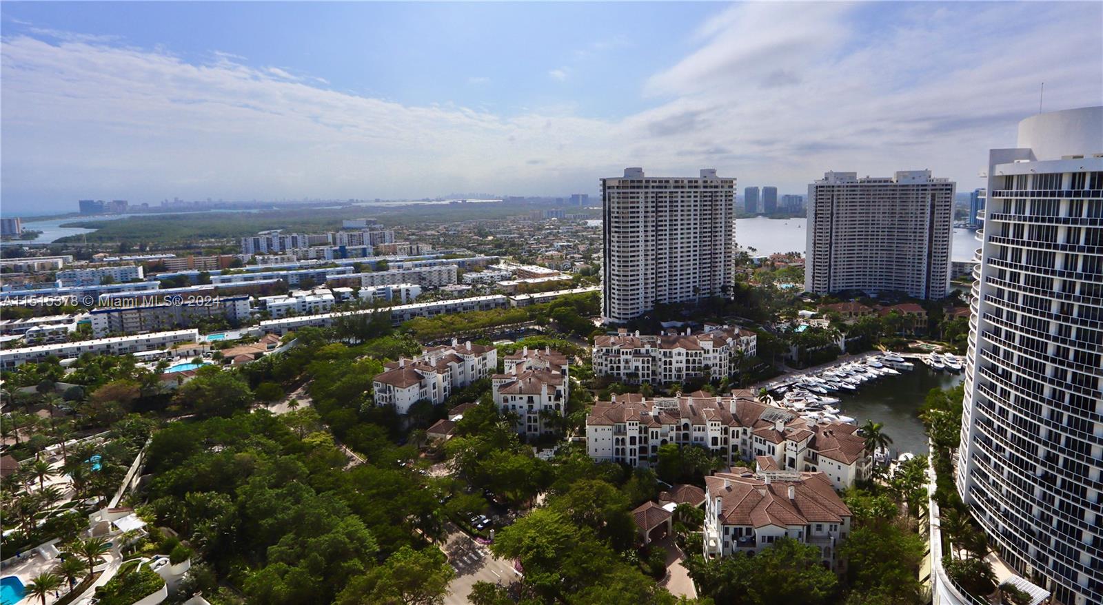 4000 Island Blvd, Aventura, FL, 33160 United States, 2 Bedrooms Bedrooms, ,2 BathroomsBathrooms,Residential,For Sale,Island Blvd,A11515378