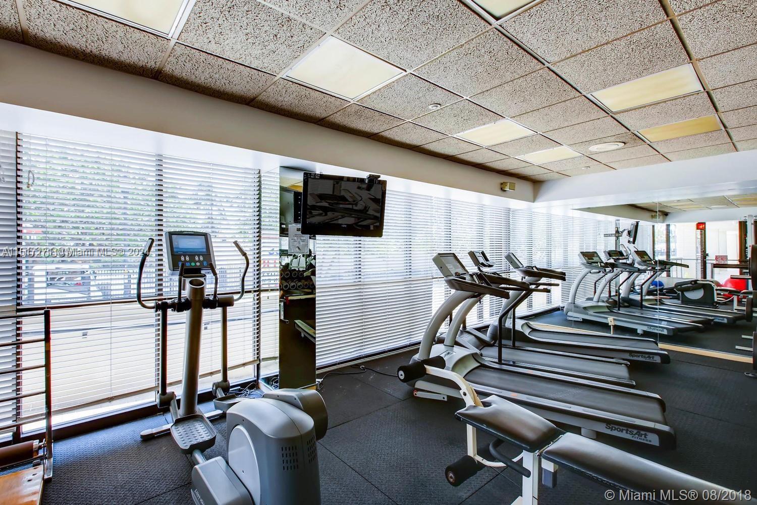 2555 Collins Ave 714, Miami Beach, Florida 33140, 1 Bedroom Bedrooms, ,1 BathroomBathrooms,Residentiallease,For Rent,2555 Collins Ave 714,A11517171