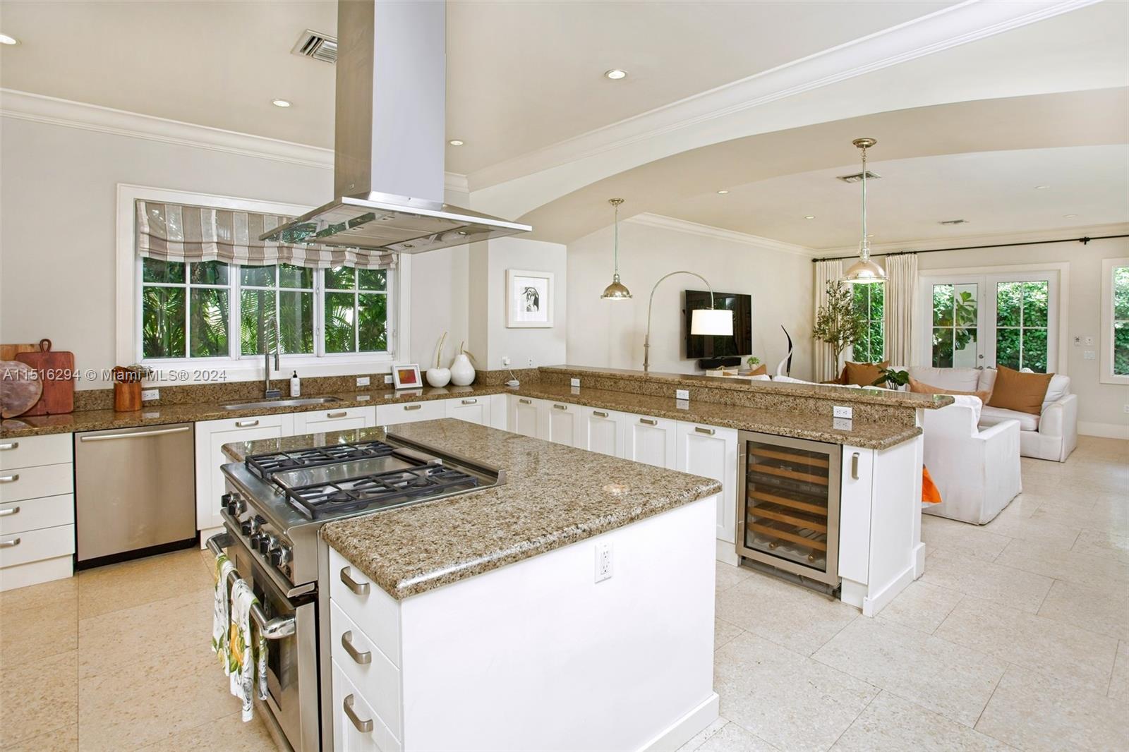 7421 SW 53rd Ct, Miami, Florida 33143, 6 Bedrooms Bedrooms, ,6 BathroomsBathrooms,Residential,For Sale,7421 SW 53rd Ct,A11516294