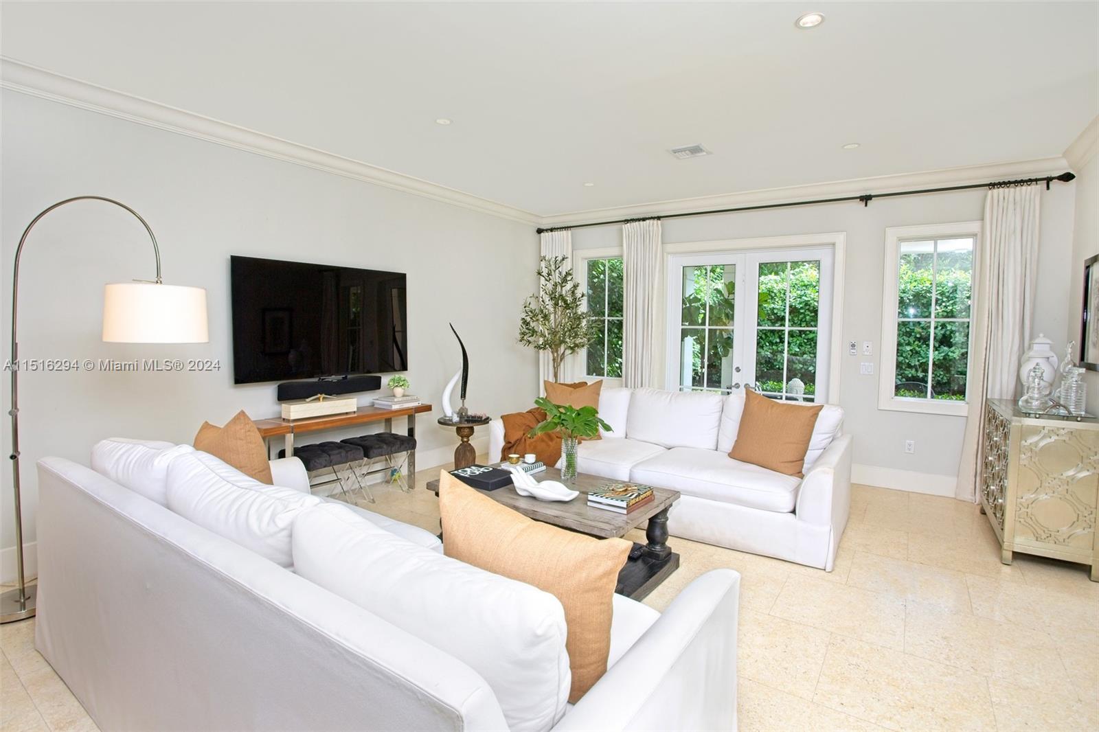 7421 53rd Ct, Miami, FL, 33143 United States, 6 Bedrooms Bedrooms, ,6 BathroomsBathrooms,Residential,For Sale,53rd Ct,A11516294