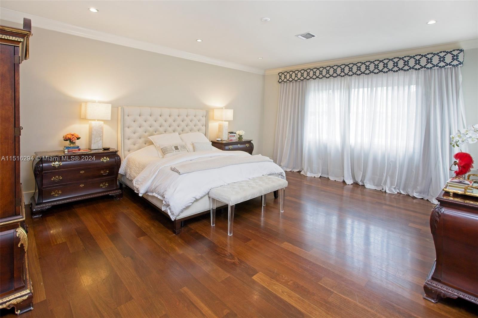 7421 53rd Ct, Miami, FL, 33143 United States, 6 Bedrooms Bedrooms, ,6 BathroomsBathrooms,Residential,For Sale,53rd Ct,A11516294