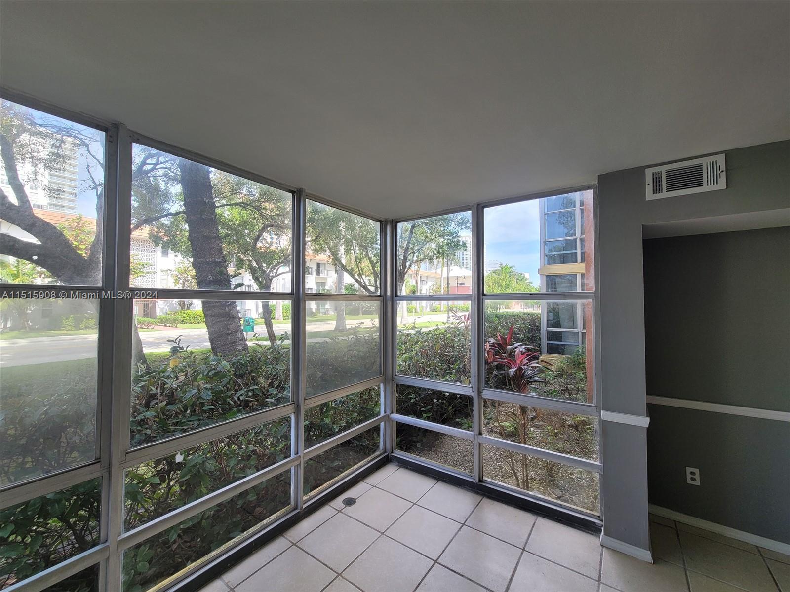 200 172nd St, Sunny Isles Beach, FL, 33160 United States, 1 Bedroom Bedrooms, ,1 BathroomBathrooms,Residential,For Sale,172nd St,A11515908