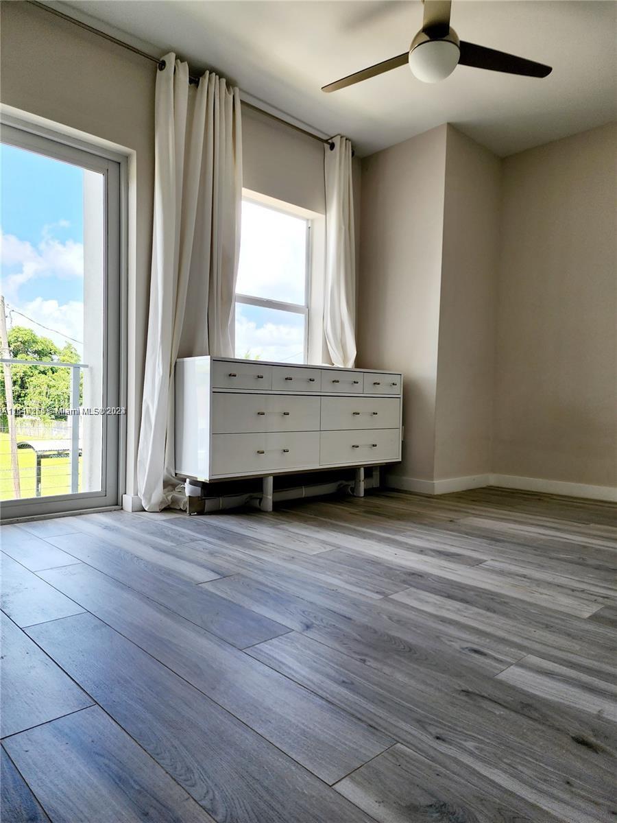 319 Foster Rd, Hallandale Beach, Florida 33009, 2 Bedrooms Bedrooms, ,2 BathroomsBathrooms,Residential,For Sale,319 Foster Rd,A11517265