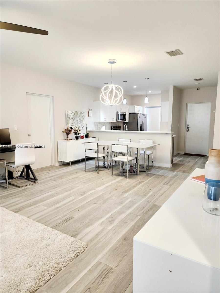 319 Foster Rd, Hallandale Beach, Florida 33009, 2 Bedrooms Bedrooms, ,2 BathroomsBathrooms,Residential,For Sale,319 Foster Rd,A11517265