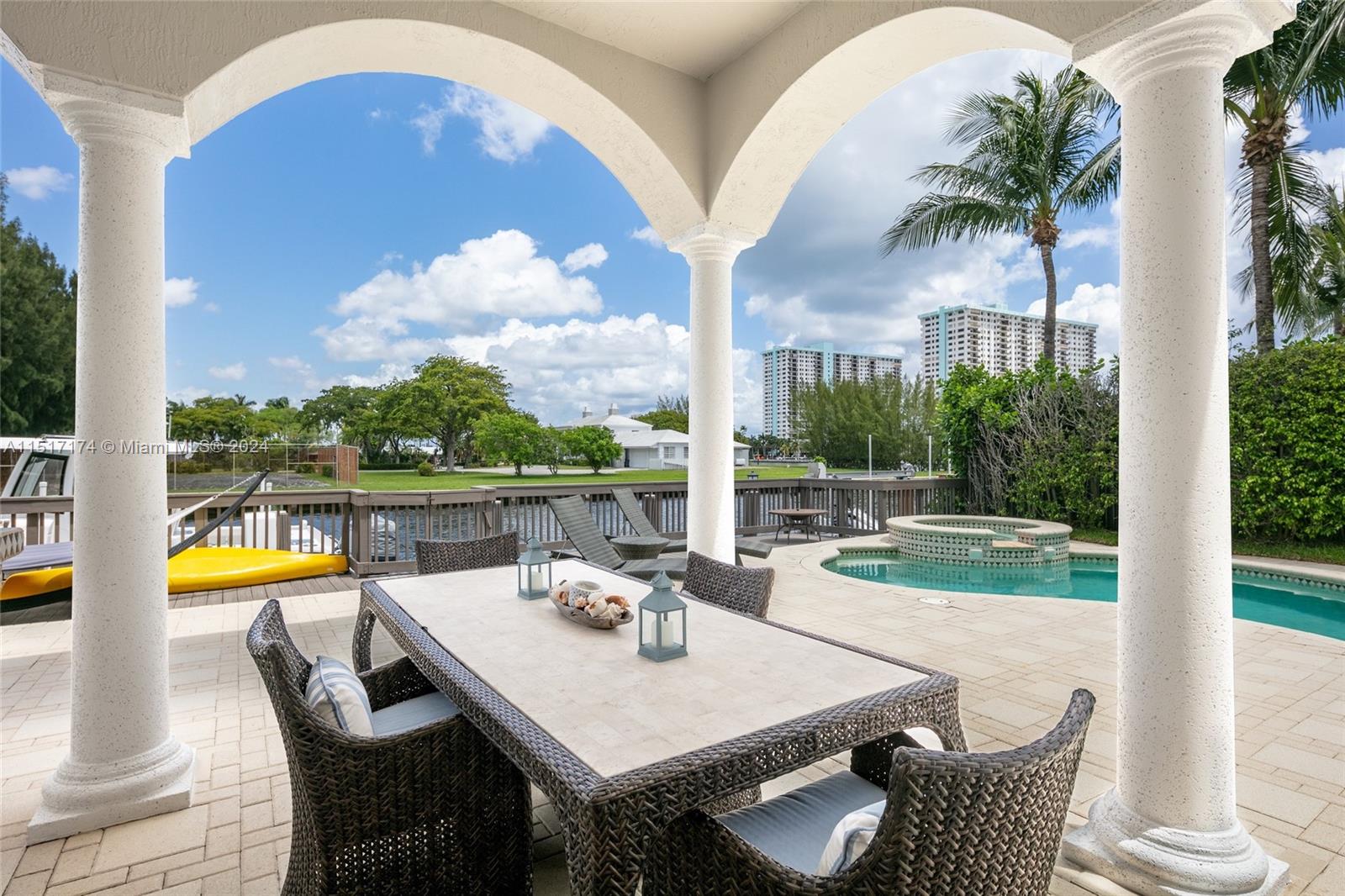 1130 Hatteras Ln, Hollywood, FL, 33019 United States, 6 Bedrooms Bedrooms, ,5 BathroomsBathrooms,Residential,For Sale,Hatteras Ln,A11517174