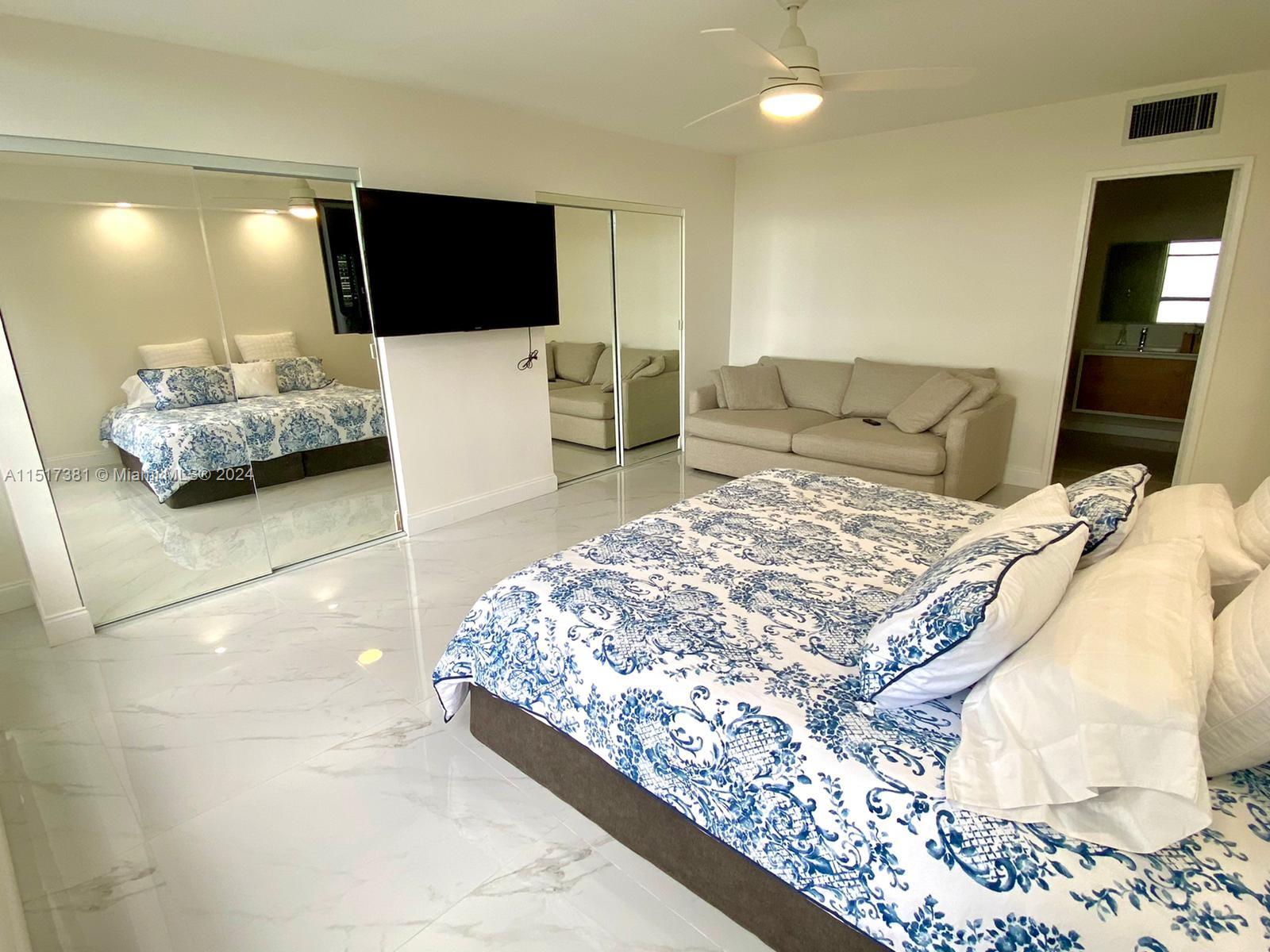 500 Three Islands Blvd 206, Hallandale Beach, Florida 33009, 2 Bedrooms Bedrooms, ,2 BathroomsBathrooms,Residentiallease,For Rent,500 Three Islands Blvd 206,A11517381