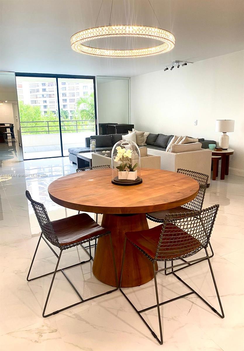 500 Three Islands Blvd 206, Hallandale Beach, Florida 33009, 2 Bedrooms Bedrooms, ,2 BathroomsBathrooms,Residentiallease,For Rent,500 Three Islands Blvd 206,A11517381