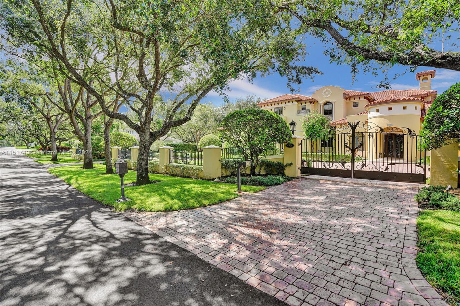 6000 Moss Ranch Rd, Pinecrest, FL, 33156 United States, 6 Bedrooms Bedrooms, ,6 BathroomsBathrooms,Residential,For Sale,Moss Ranch Rd,A11517406