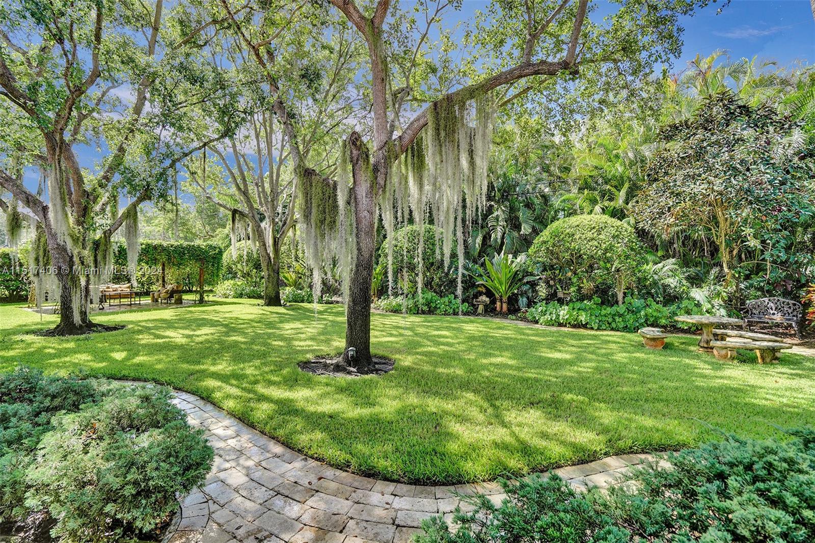 6000 Moss Ranch Rd, Pinecrest, FL, 33156 United States, 6 Bedrooms Bedrooms, ,6 BathroomsBathrooms,Residential,For Sale,Moss Ranch Rd,A11517406