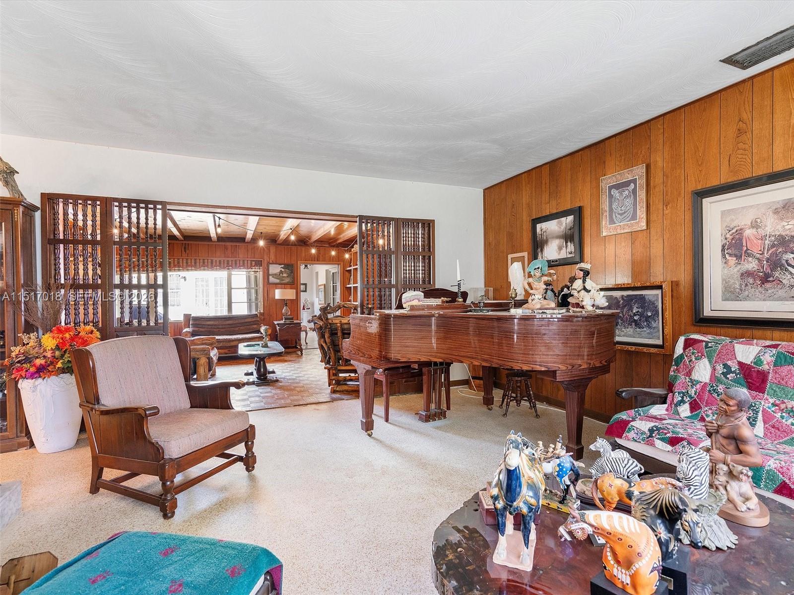 5901 160th Ave, Southwest Ranches, FL, 33331 United States, 7 Bedrooms Bedrooms, ,5 BathroomsBathrooms,Residential,For Sale,160th Ave,A11517018