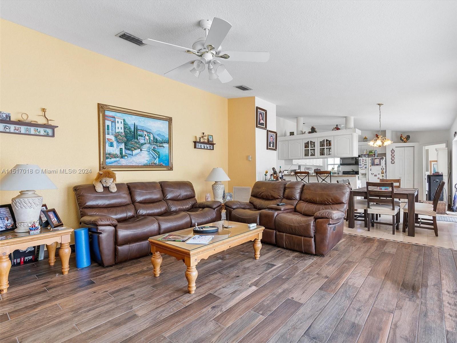 5901 160th Ave, Southwest Ranches, FL, 33331 United States, 7 Bedrooms Bedrooms, ,5 BathroomsBathrooms,Residential,For Sale,160th Ave,A11517018