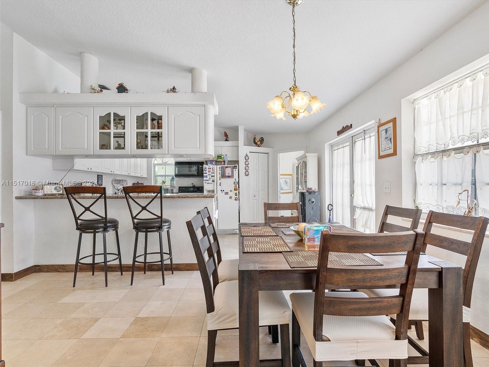 5901 160th Ave, Southwest Ranches, FL, 33331 United States, 7 Bedrooms Bedrooms, ,5 BathroomsBathrooms,Residential,For Sale,160th Ave,A11517018