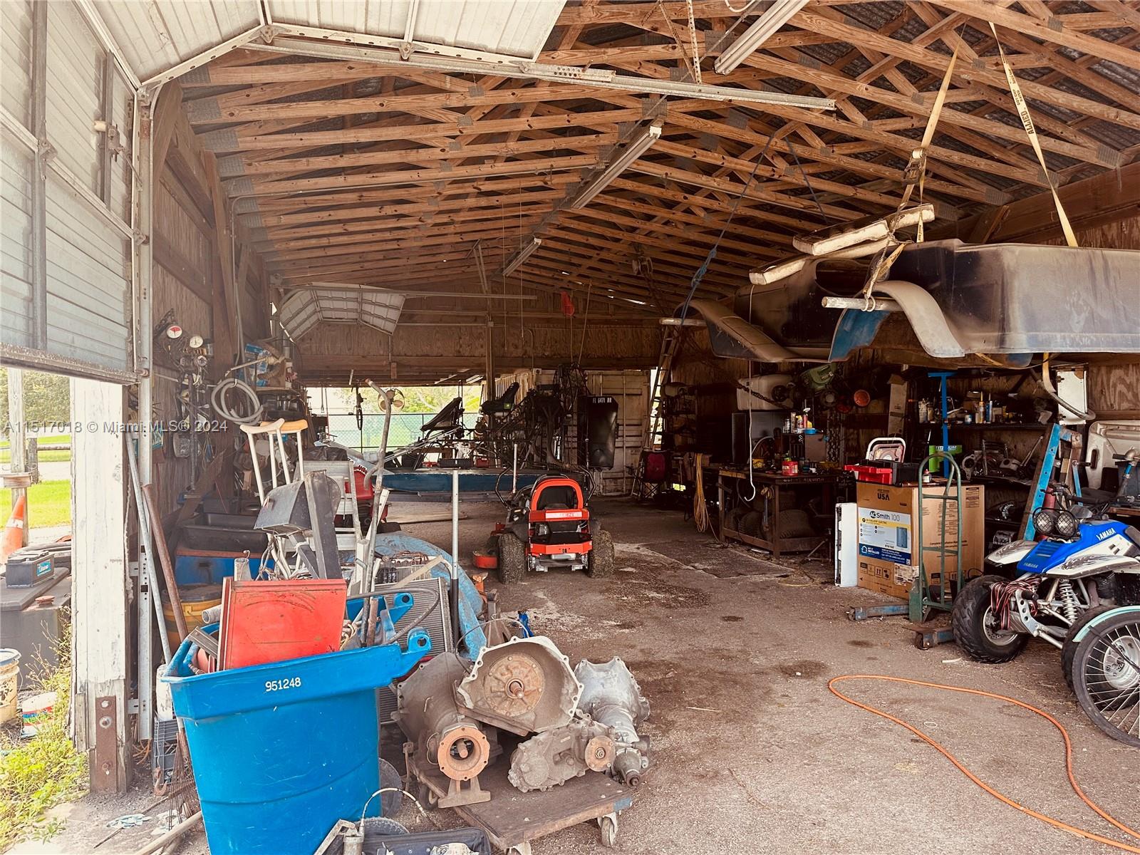 5901 160th Ave, Southwest Ranches, FL, 33331 United States, 7 Bedrooms Bedrooms, ,5 BathroomsBathrooms,Residential,For Sale,160th Ave,A11517018