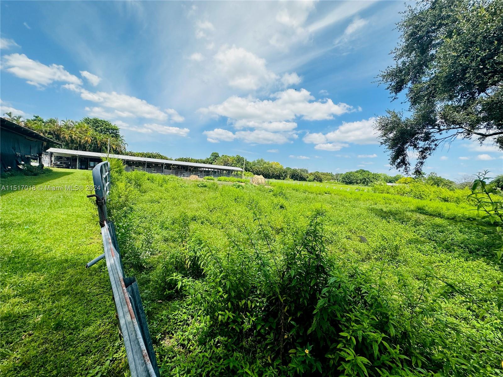 5901 160th Ave, Southwest Ranches, FL, 33331 United States, 7 Bedrooms Bedrooms, ,5 BathroomsBathrooms,Residential,For Sale,160th Ave,A11517018