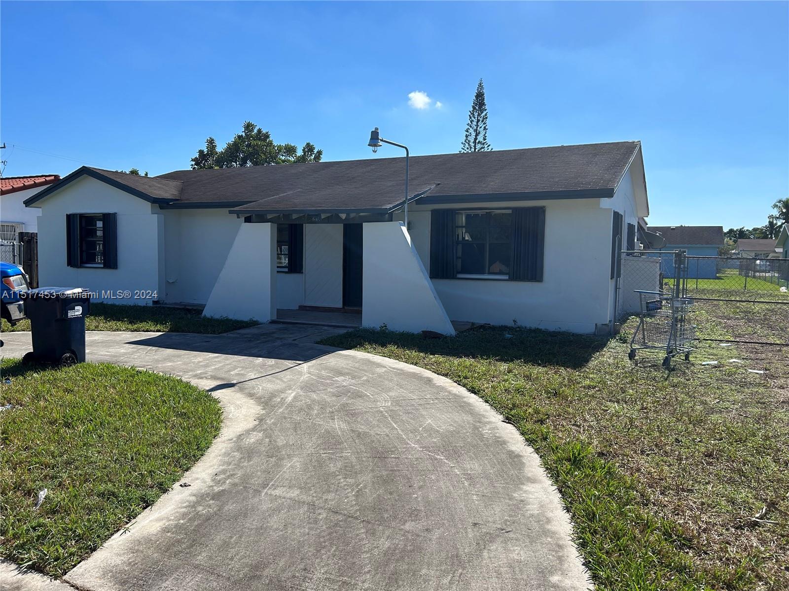 16030 SW 304th Ter  For Sale A11517453, FL