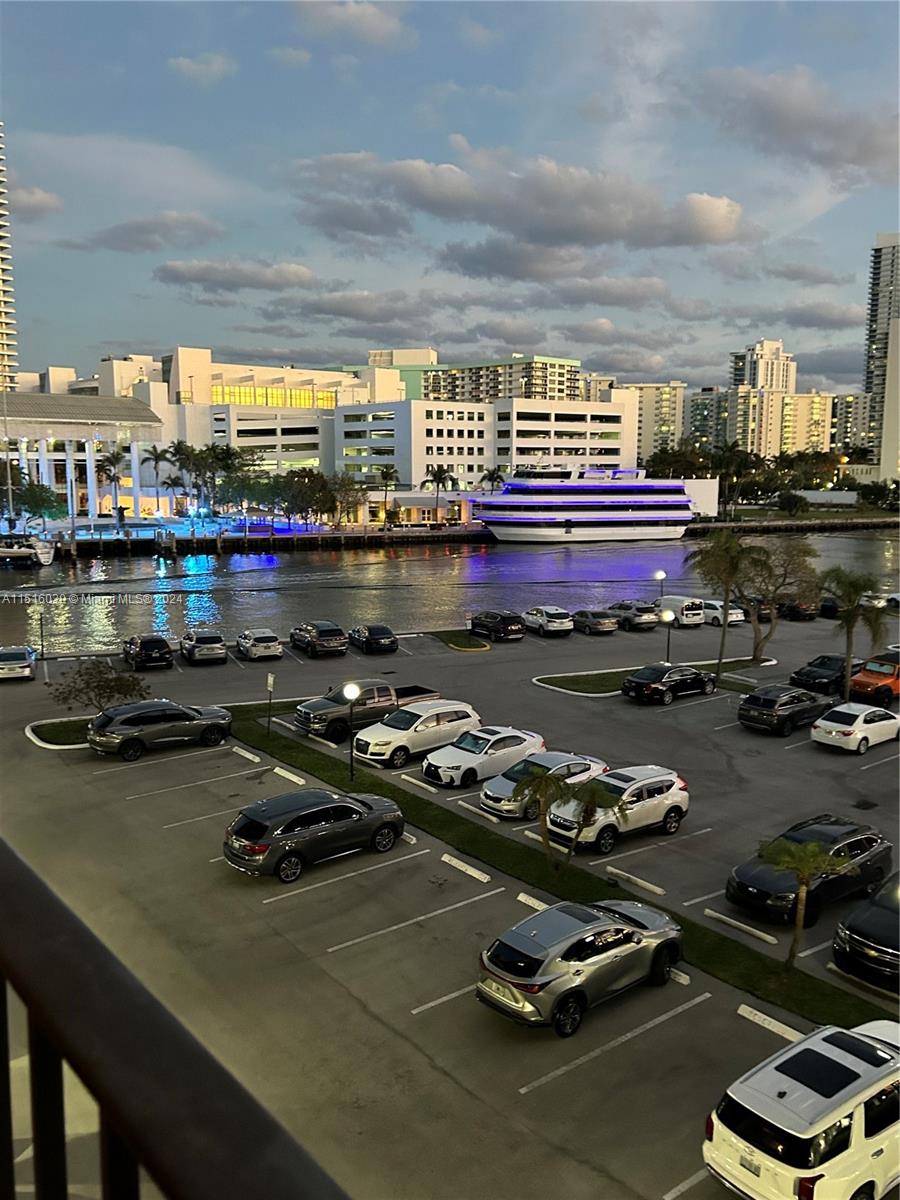 400 Leslie Dr 412, Hallandale Beach, Florida 33009, 1 Bedroom Bedrooms, ,1 BathroomBathrooms,Residential,For Sale,400 Leslie Dr 412,A11516030