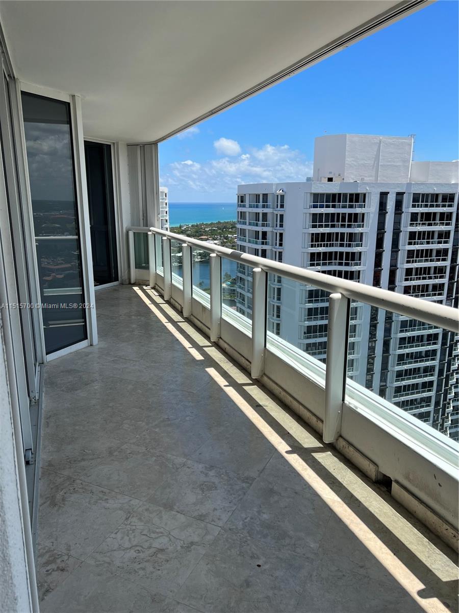 21205 Yacht Club Dr, Aventura, FL, 33180 United States, 2 Bedrooms Bedrooms, ,2 BathroomsBathrooms,Residential,For Sale,Yacht Club Dr,A11515700