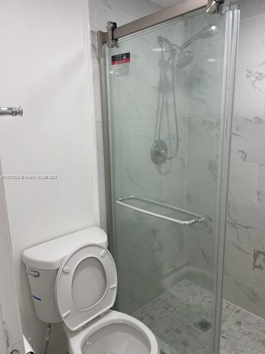 7950 W Mcnab Rd 221, Tamarac, Florida 33321, 2 Bedrooms Bedrooms, ,2 BathroomsBathrooms,Residential,For Sale,7950 W Mcnab Rd 221,A11517524