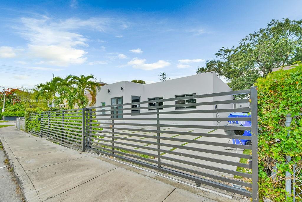 85 NW 47th St, Miami, Florida 33127, 3 Bedrooms Bedrooms, ,3 BathroomsBathrooms,Residentiallease,For Rent,85 NW 47th St,A11517552