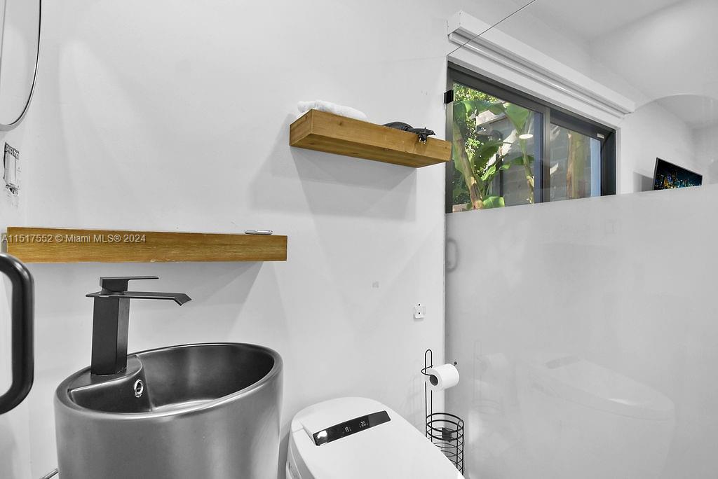 85 NW 47th St, Miami, Florida 33127, 3 Bedrooms Bedrooms, ,3 BathroomsBathrooms,Residentiallease,For Rent,85 NW 47th St,A11517552