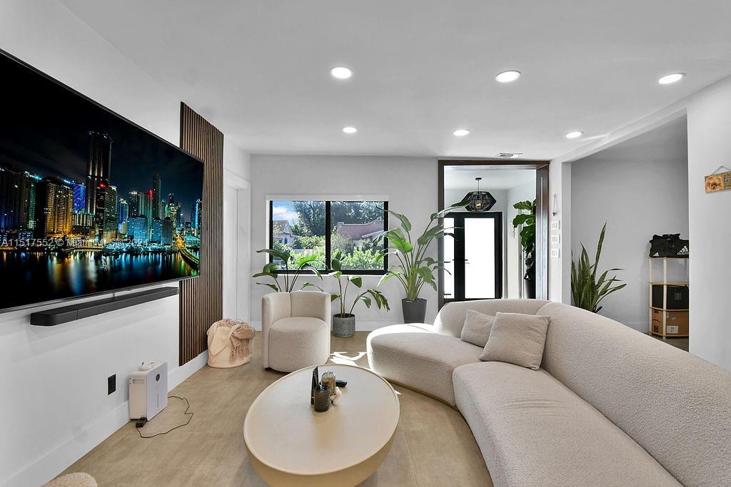 85 NW 47th St, Miami, Florida 33127, 3 Bedrooms Bedrooms, ,3 BathroomsBathrooms,Residentiallease,For Rent,85 NW 47th St,A11517552