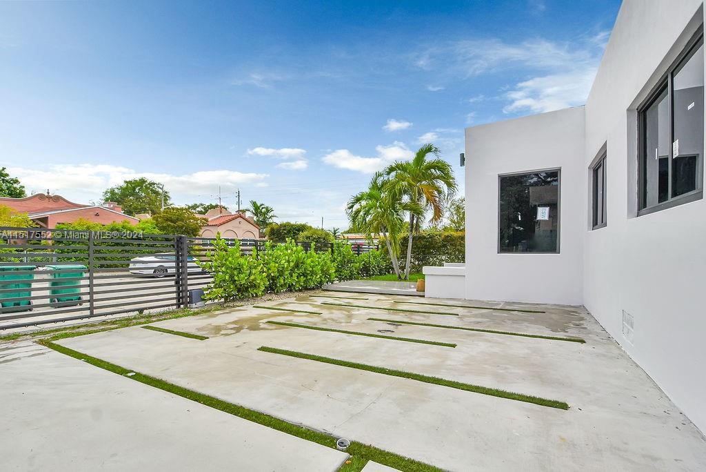 85 NW 47th St, Miami, Florida 33127, 3 Bedrooms Bedrooms, ,3 BathroomsBathrooms,Residentiallease,For Rent,85 NW 47th St,A11517552