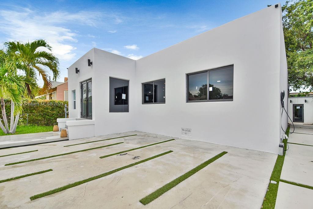 85 NW 47th St, Miami, Florida 33127, 3 Bedrooms Bedrooms, ,3 BathroomsBathrooms,Residentiallease,For Rent,85 NW 47th St,A11517552