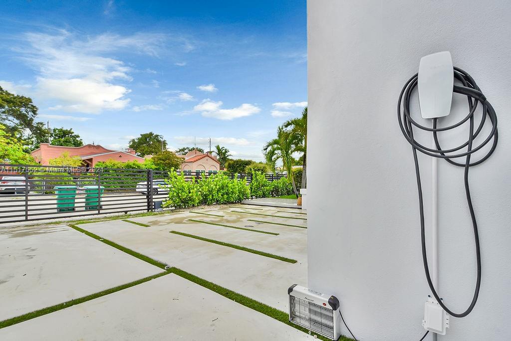 85 NW 47th St, Miami, Florida 33127, 3 Bedrooms Bedrooms, ,3 BathroomsBathrooms,Residentiallease,For Rent,85 NW 47th St,A11517552