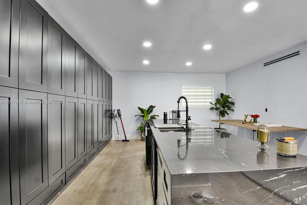 85 NW 47th St, Miami, Florida 33127, 3 Bedrooms Bedrooms, ,3 BathroomsBathrooms,Residentiallease,For Rent,85 NW 47th St,A11517552