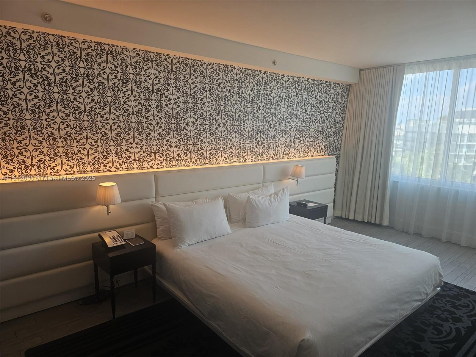 1100 West Ave 509, Miami Beach, Florida 33139, 1 Bedroom Bedrooms, ,1 BathroomBathrooms,Residential,For Sale,1100 West Ave 509,A11512005