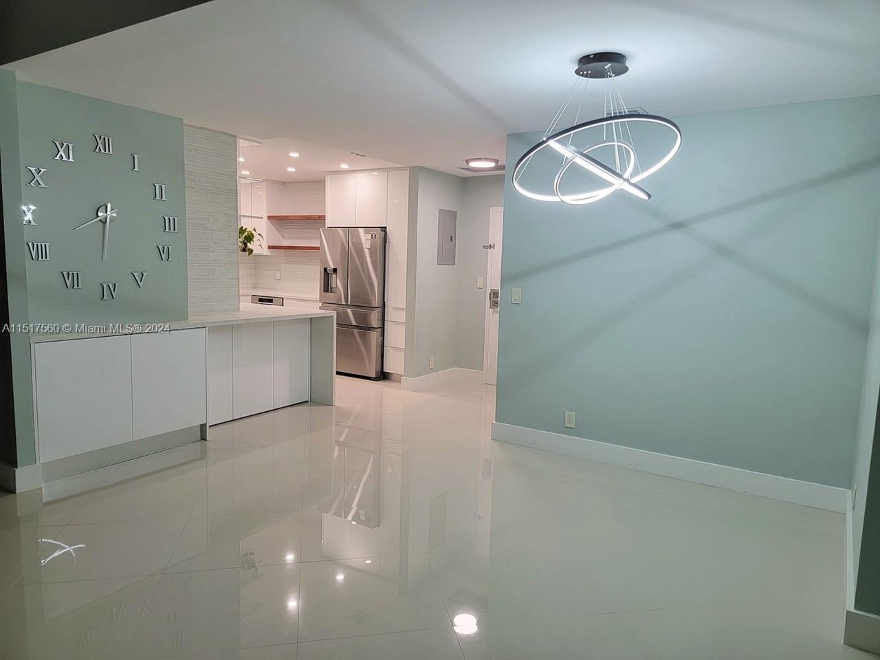 2500 Parkview Dr 2518, Hallandale Beach, Florida 33009, 2 Bedrooms Bedrooms, ,2 BathroomsBathrooms,Residential,For Sale,2500 Parkview Dr 2518,A11517560