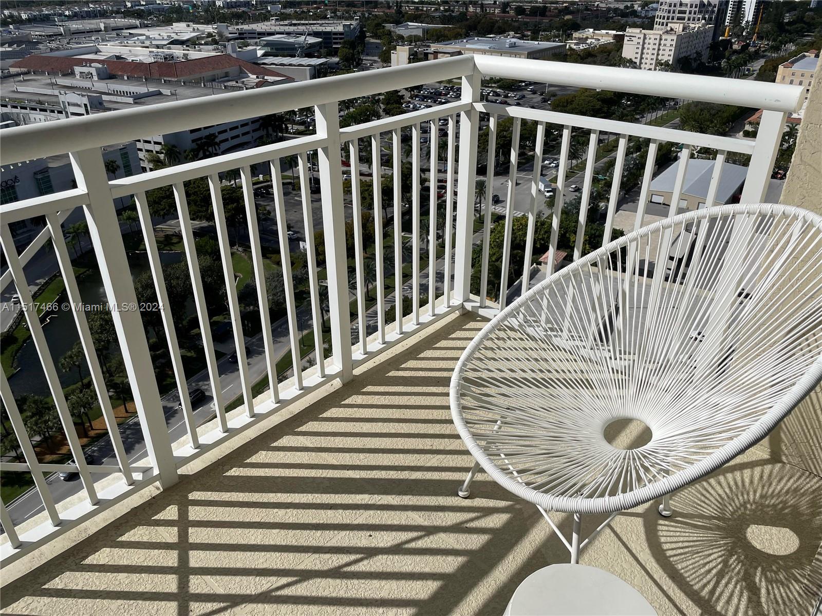 19501 W Country Club Dr 2412, Aventura, Florida 33180, 2 Bedrooms Bedrooms, ,2 BathroomsBathrooms,Residentiallease,For Rent,19501 W Country Club Dr 2412,A11517466