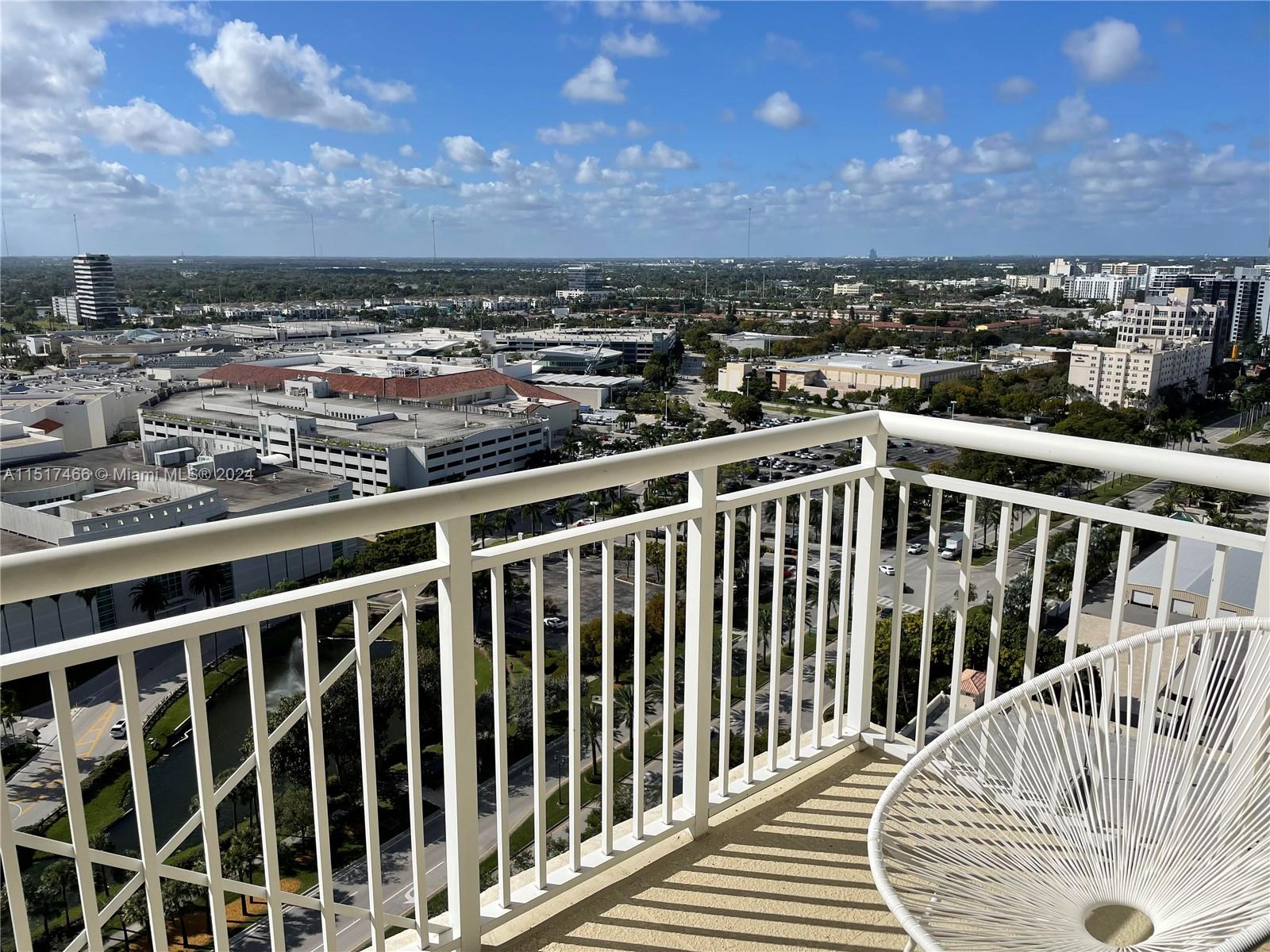19501 W Country Club Dr 2412, Aventura, Florida 33180, 2 Bedrooms Bedrooms, ,2 BathroomsBathrooms,Residentiallease,For Rent,19501 W Country Club Dr 2412,A11517466