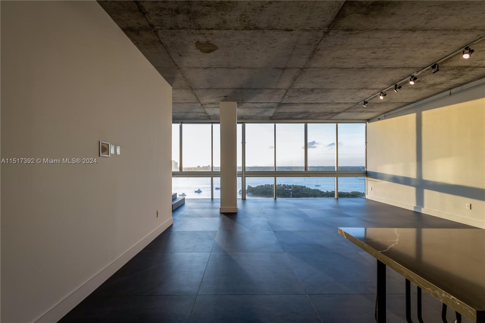 7934 West Dr 1401, North Bay Village, Florida 33141, 2 Bedrooms Bedrooms, ,2 BathroomsBathrooms,Residentiallease,For Rent,7934 West Dr 1401,A11517392