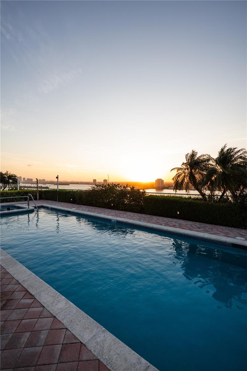 7934 West Dr 1401, North Bay Village, Florida 33141, 2 Bedrooms Bedrooms, ,2 BathroomsBathrooms,Residentiallease,For Rent,7934 West Dr 1401,A11517392