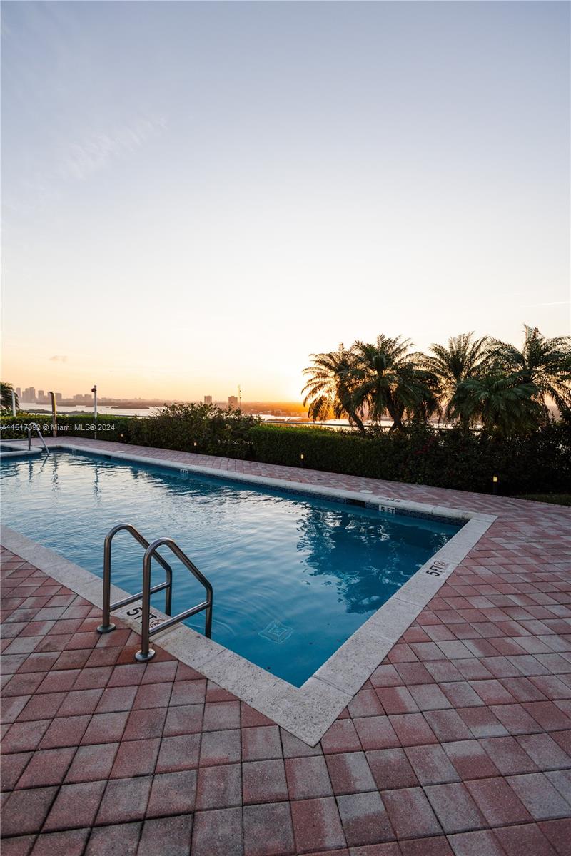 7934 West Dr 1401, North Bay Village, Florida 33141, 2 Bedrooms Bedrooms, ,2 BathroomsBathrooms,Residentiallease,For Rent,7934 West Dr 1401,A11517392