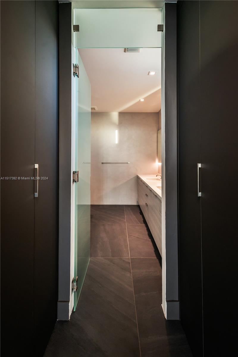 7934 West Dr 1401, North Bay Village, Florida 33141, 2 Bedrooms Bedrooms, ,2 BathroomsBathrooms,Residentiallease,For Rent,7934 West Dr 1401,A11517392