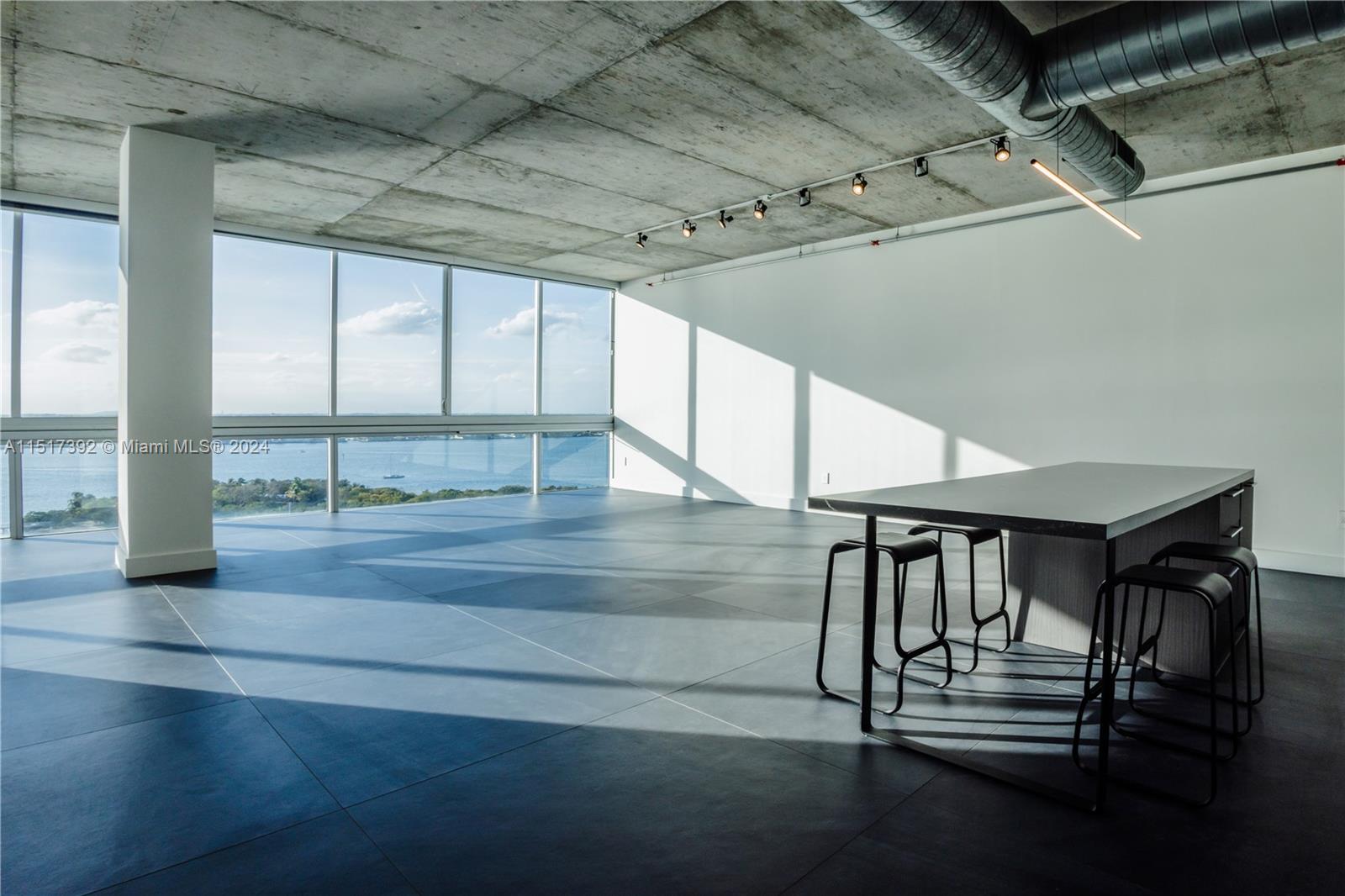 7934 West Dr 1401, North Bay Village, Florida 33141, 2 Bedrooms Bedrooms, ,2 BathroomsBathrooms,Residentiallease,For Rent,7934 West Dr 1401,A11517392