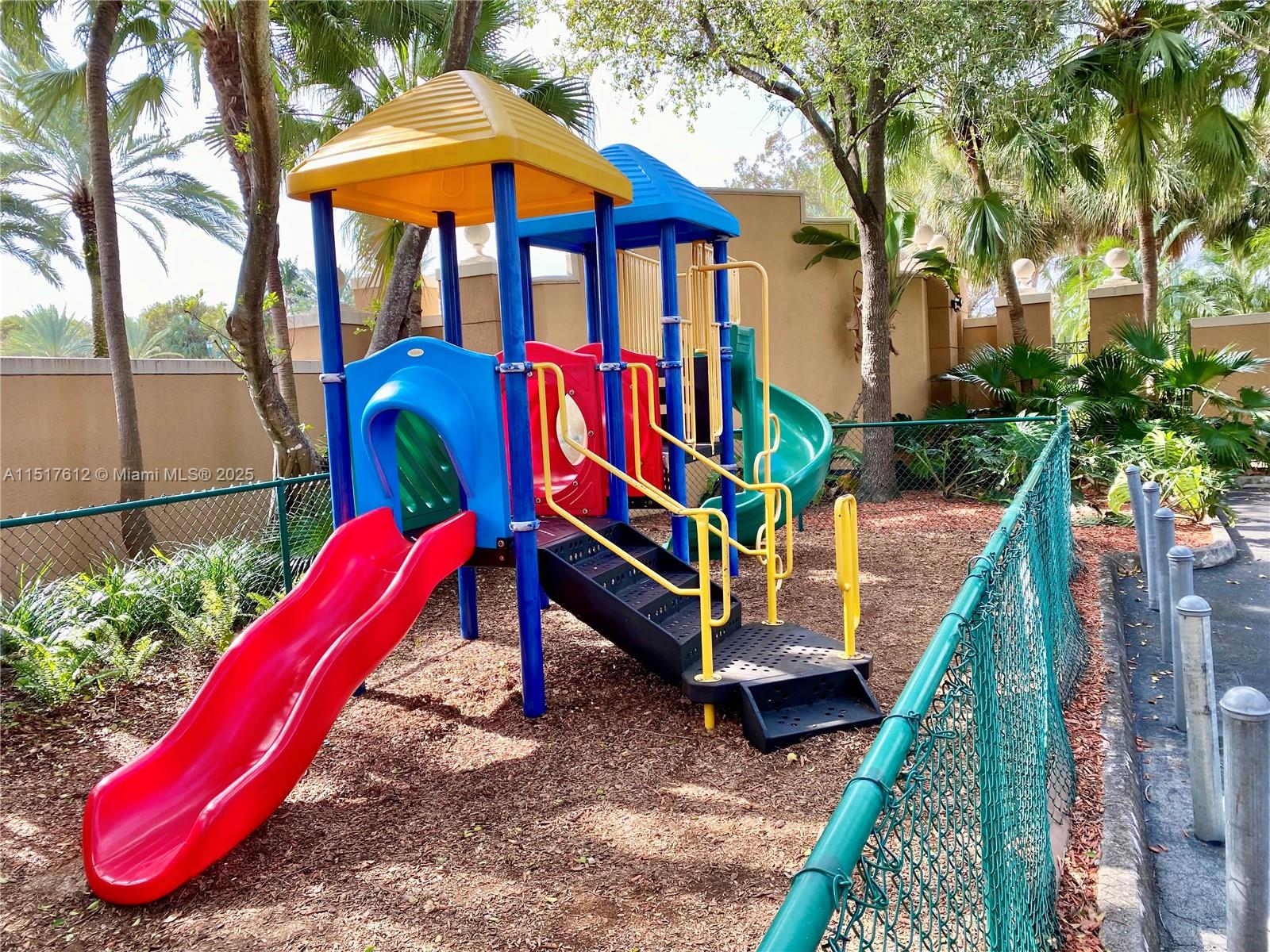 19901 E Country Club Dr 2103, Aventura, Florida 33180, 1 Bedroom Bedrooms, ,1 BathroomBathrooms,Residential,For Sale,19901 E Country Club Dr 2103,A11517612