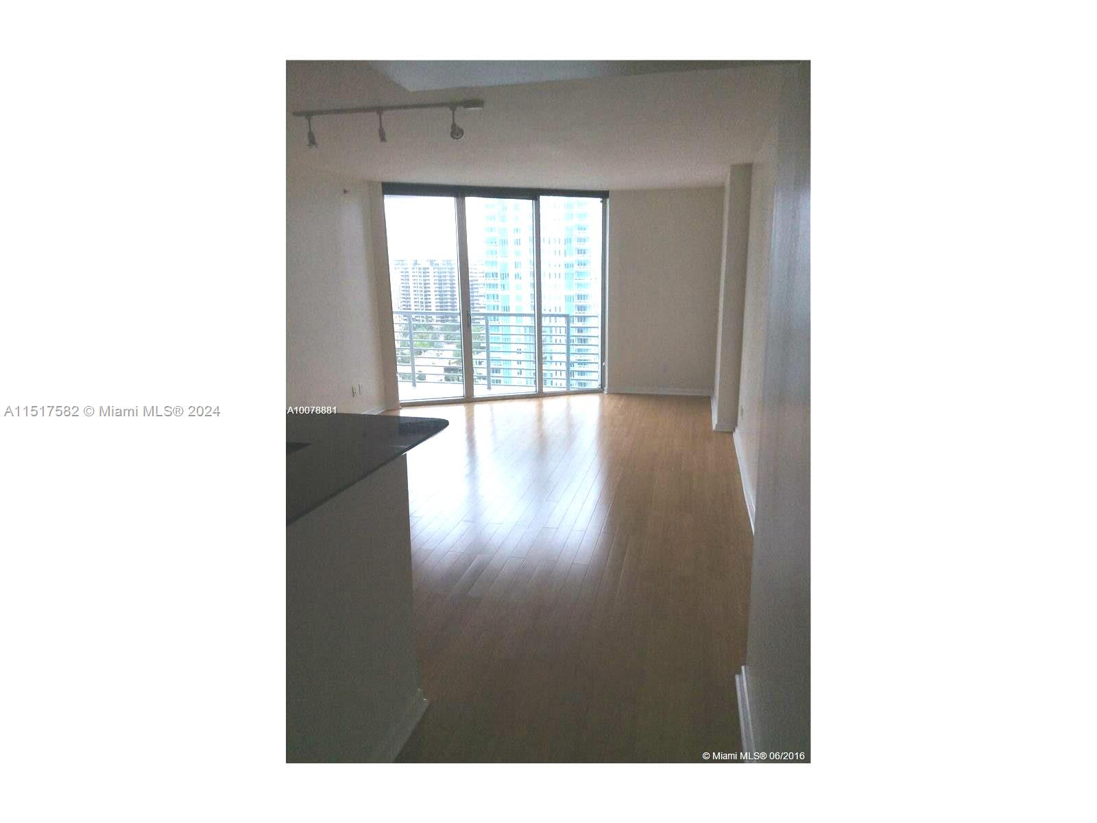 325 S Biscayne Blvd 2017, Miami, Florida 33131, 1 Bedroom Bedrooms, ,1 BathroomBathrooms,Residential,For Sale,325 S Biscayne Blvd 2017,A11517582
