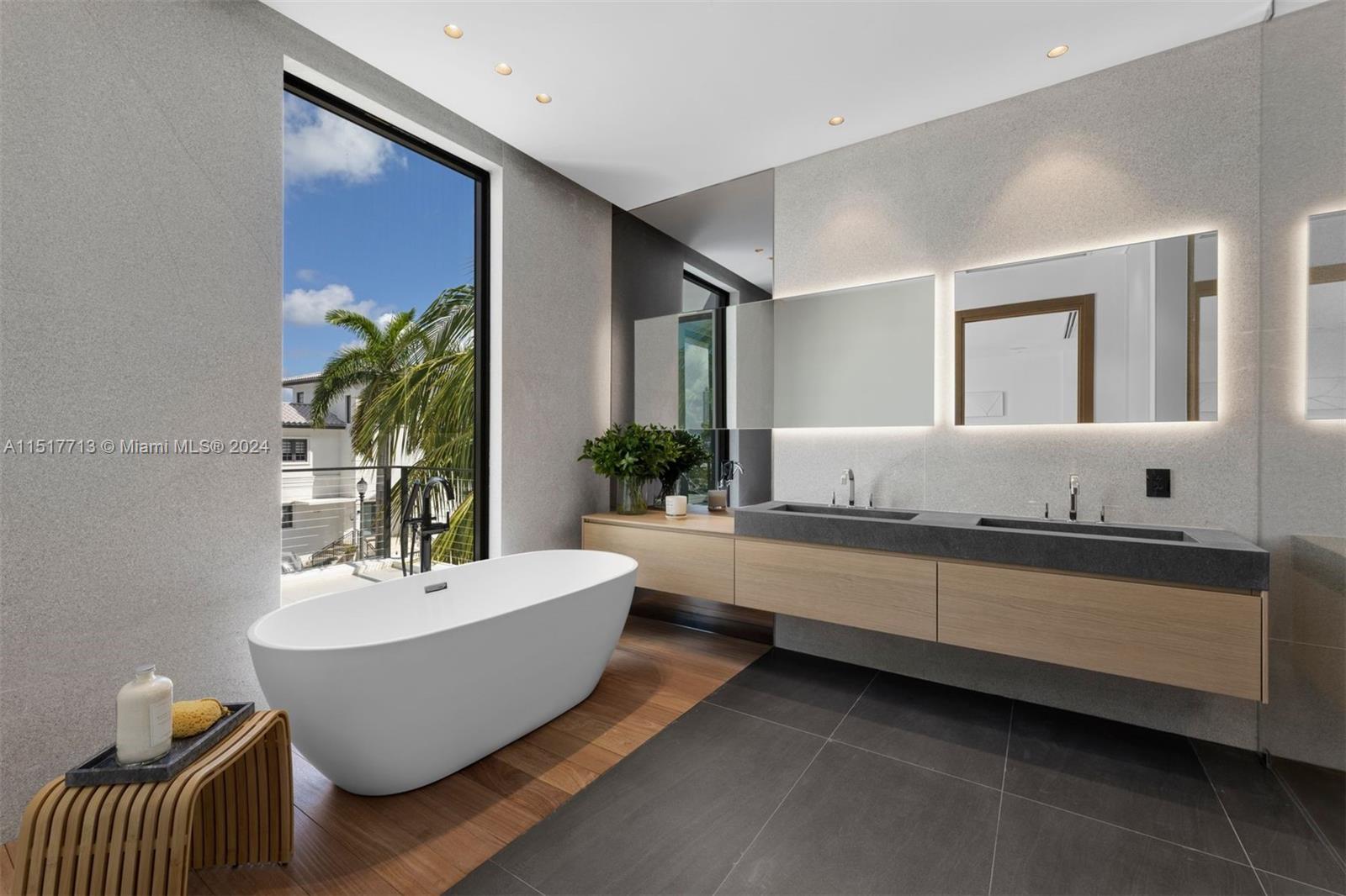 1098 Venetian Dr, Miami, FL, 33139 United States, 5 Bedrooms Bedrooms, ,5 BathroomsBathrooms,Residential,For Sale,Venetian Dr,A11517713