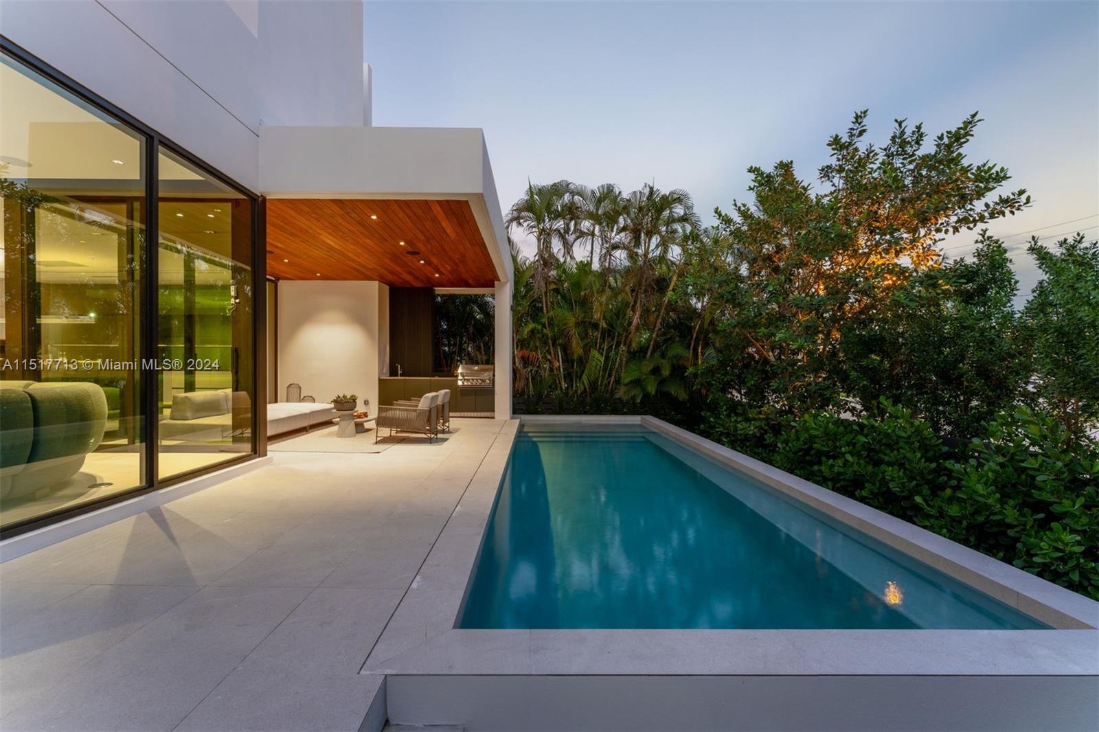 1098 N Venetian Dr, Miami, Florida 33139, 5 Bedrooms Bedrooms, ,5 BathroomsBathrooms,Residential,For Sale,1098 N Venetian Dr,A11517713