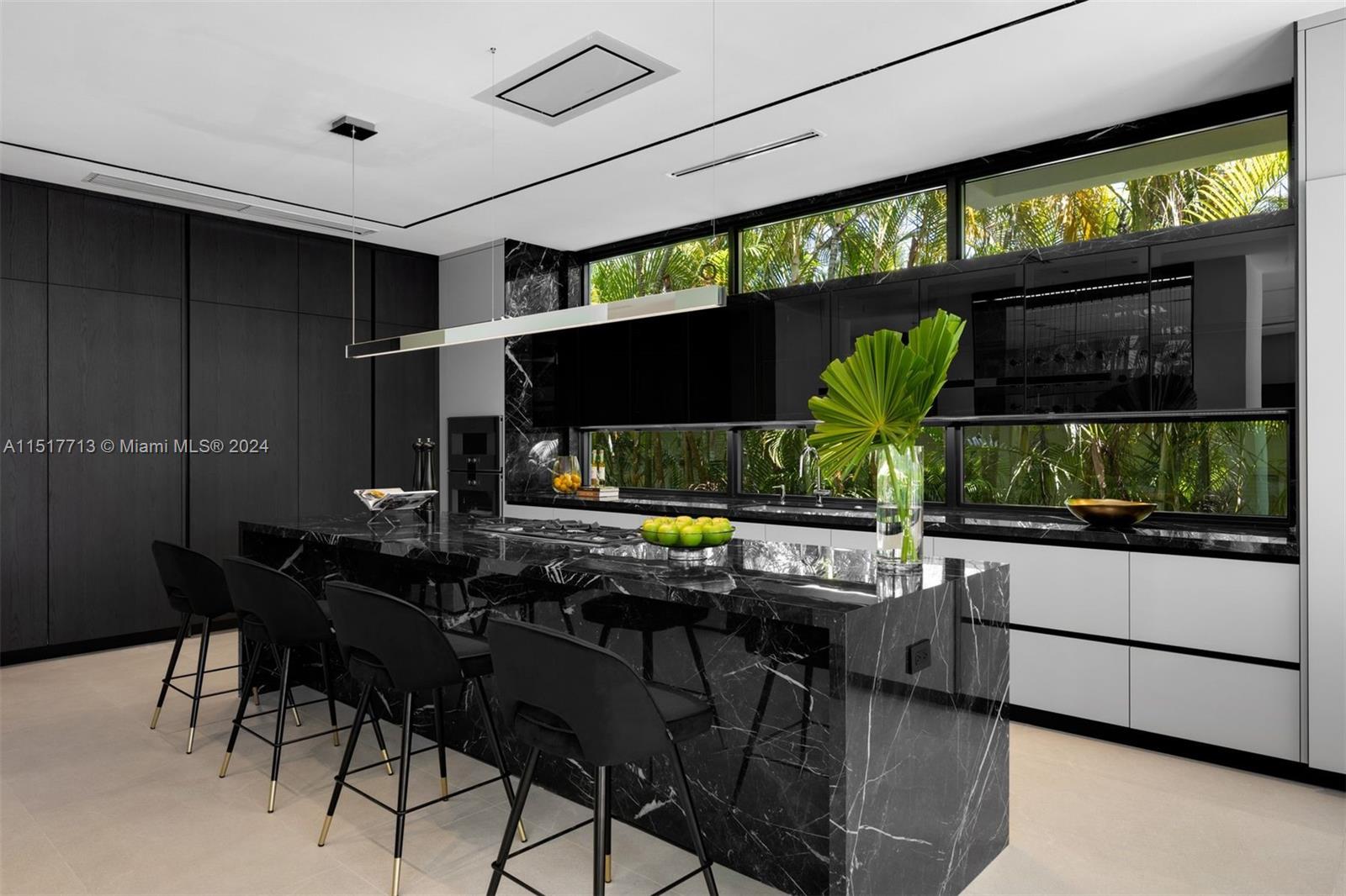 1098 N Venetian Dr, Miami, Florida 33139, 5 Bedrooms Bedrooms, ,5 BathroomsBathrooms,Residential,For Sale,1098 N Venetian Dr,A11517713