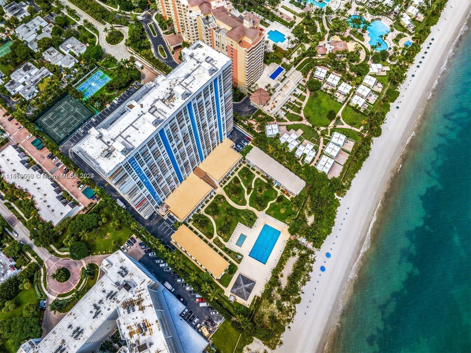 881 Ocean Dr 11F, Key Biscayne, Florida 33149, 2 Bedrooms Bedrooms, ,2 BathroomsBathrooms,Residentiallease,For Rent,881 Ocean Dr 11F,A11510598