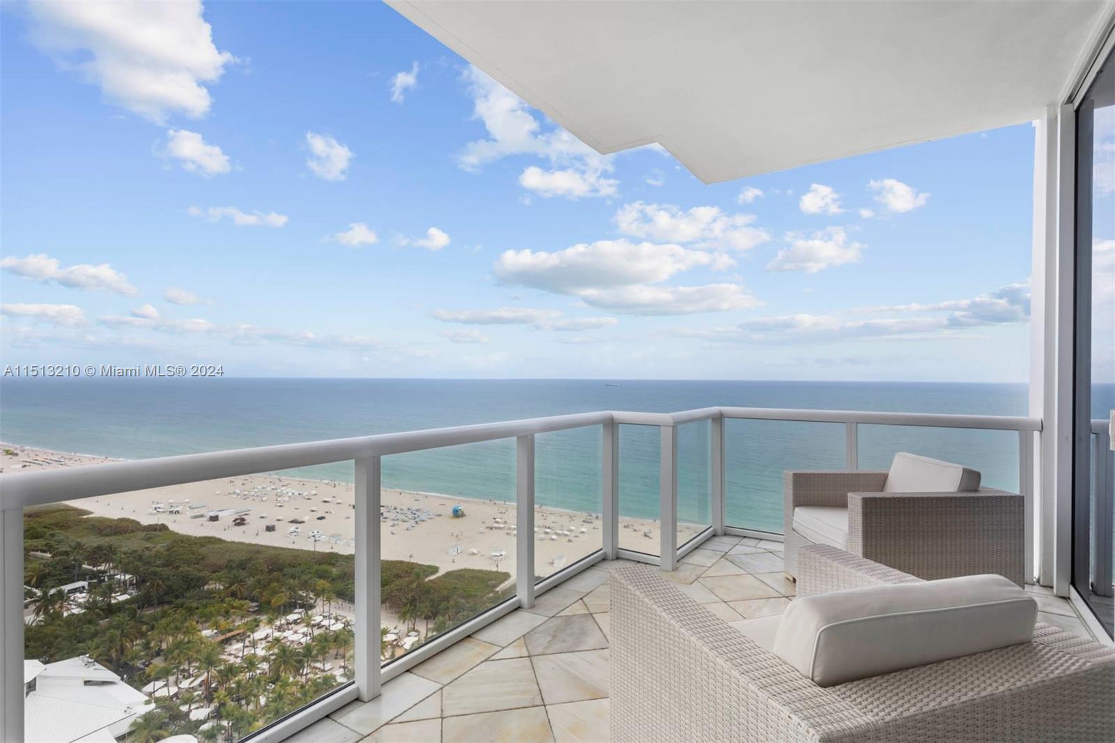 Suite #2 Private terrace