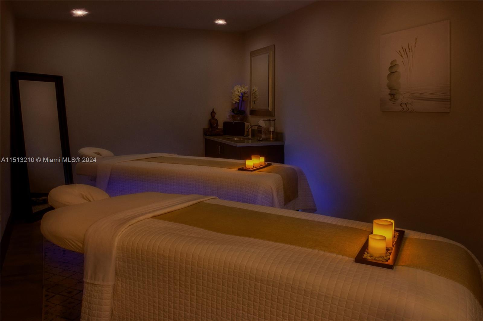 50 Pointe Dr, Miami Beach, FL, 33139 United States, 3 Bedrooms Bedrooms, ,4 BathroomsBathrooms,Residential,For Sale,Pointe Dr,A11513210