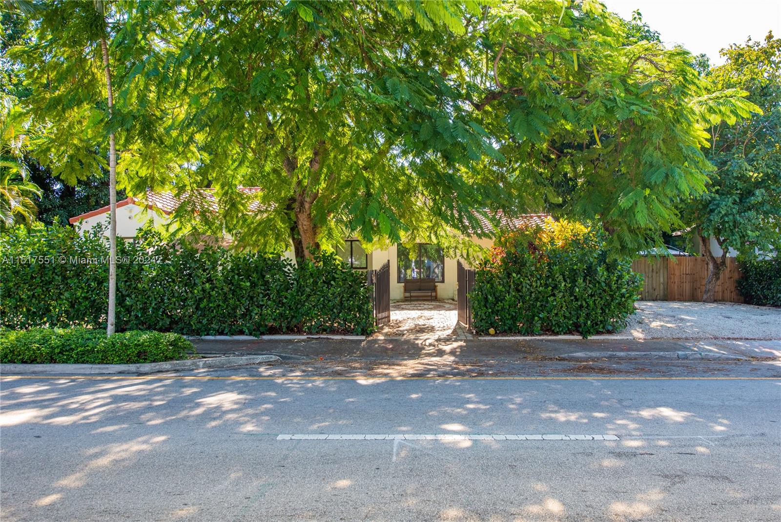 870 NE 82nd St, Miami, Florida 33138, 5 Bedrooms Bedrooms, ,5 BathroomsBathrooms,Residentiallease,For Rent,870 NE 82nd St,A11517551