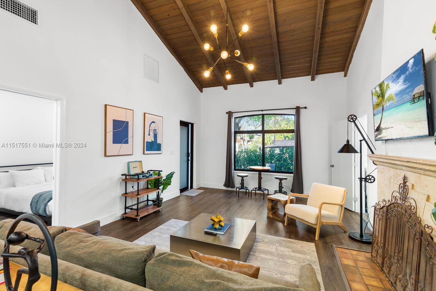 870 NE 82nd St, Miami, Florida 33138, 5 Bedrooms Bedrooms, ,5 BathroomsBathrooms,Residentiallease,For Rent,870 NE 82nd St,A11517551