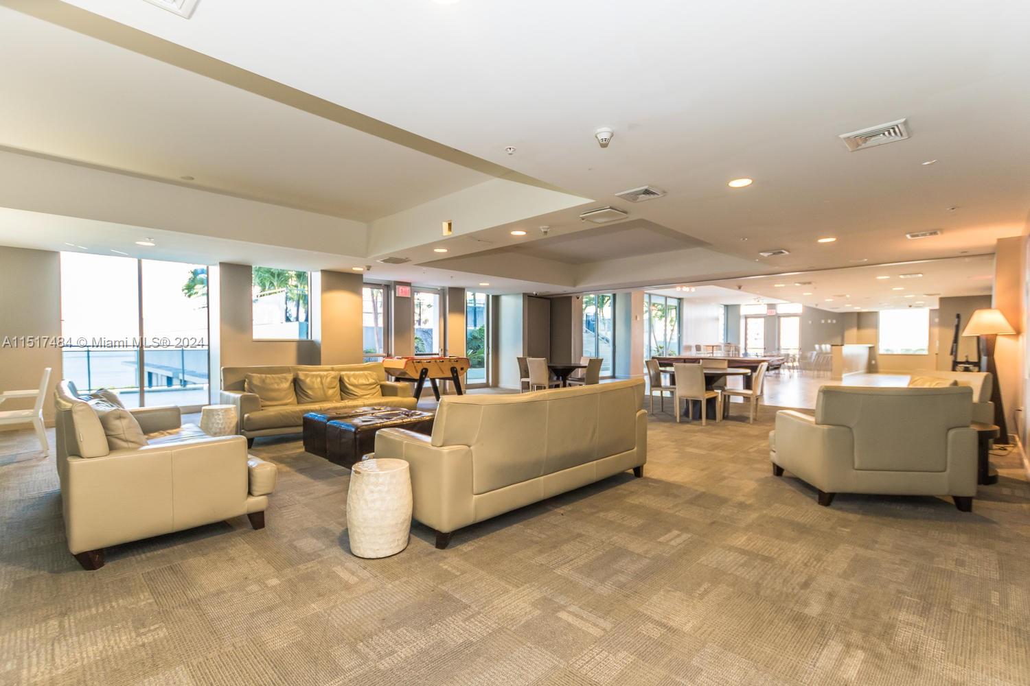 7901 Hispanola Ave 805, North Bay Village, Florida 33141, 2 Bedrooms Bedrooms, ,2 BathroomsBathrooms,Residentiallease,For Rent,7901 Hispanola Ave 805,A11517484